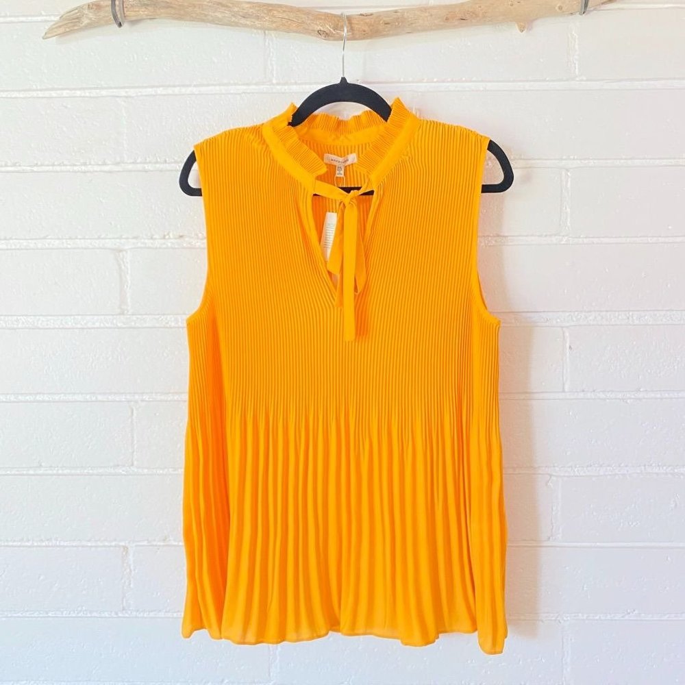 NWT Max Studio Pin Pleat Sleeveless Blouse XXL